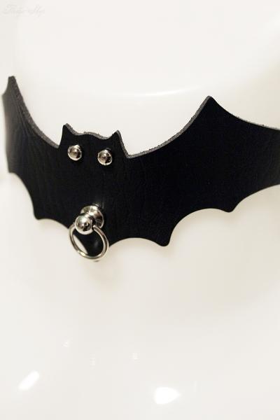 Halsband "black Bat Collar"